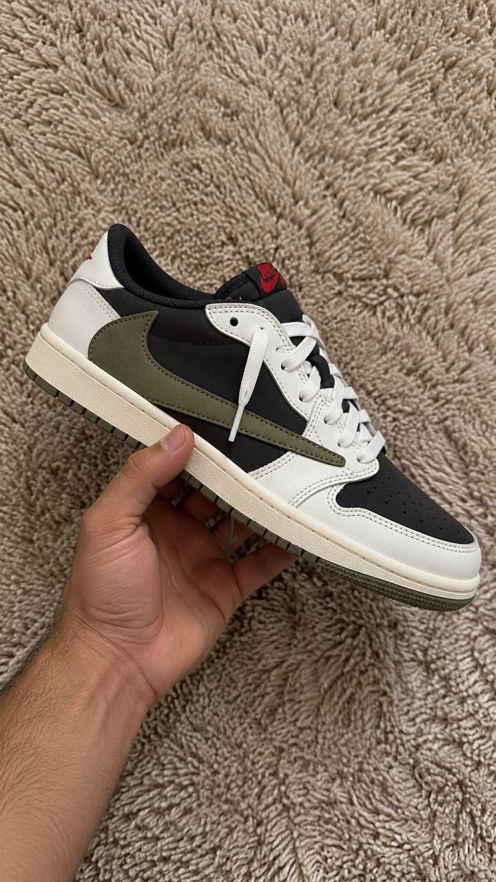 Jordan 1 traviss low