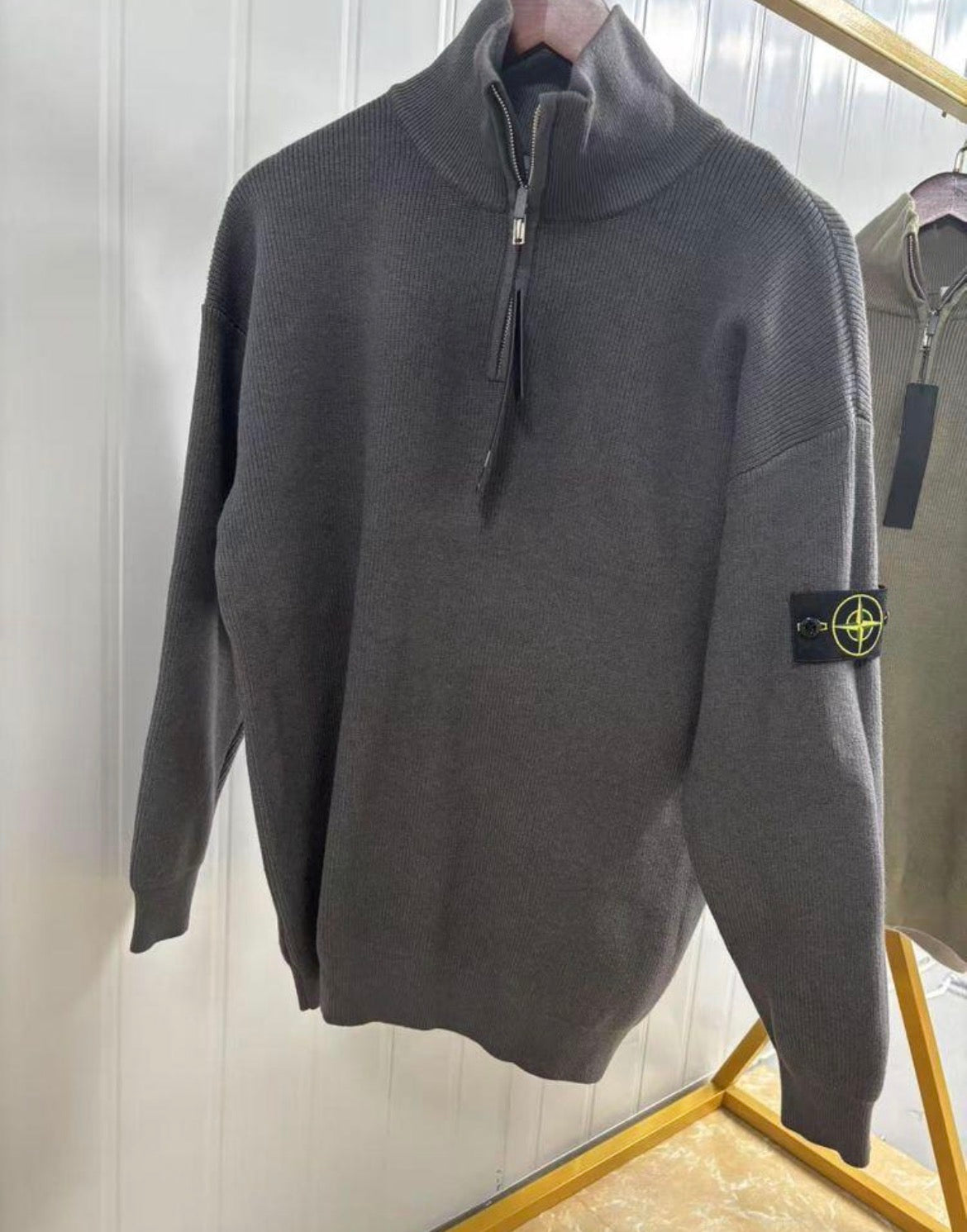 StoneIsland