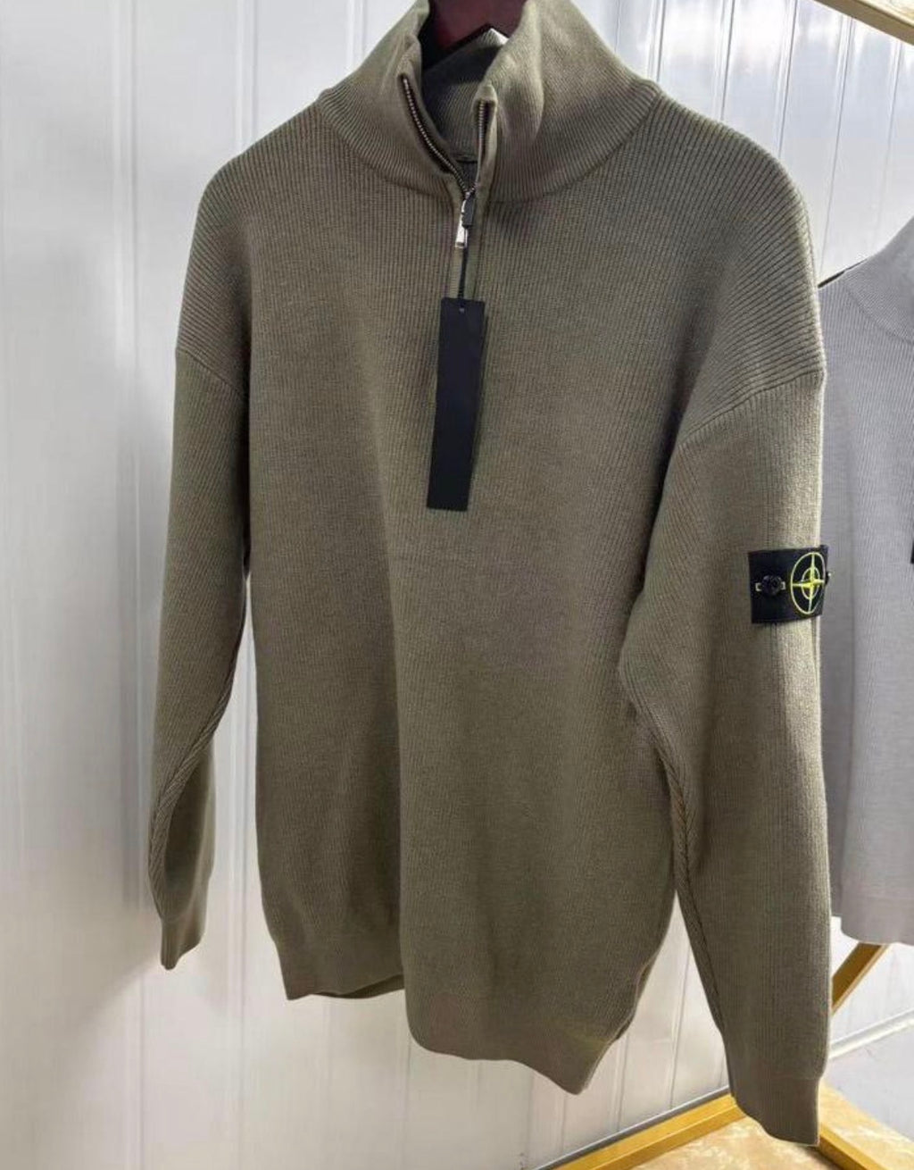 StoneIsland